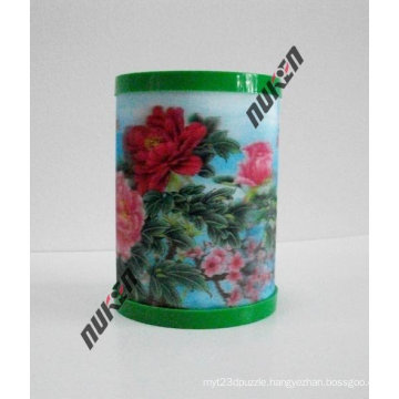 2015 Hot Design Acrylic Pen Holder with Flowers